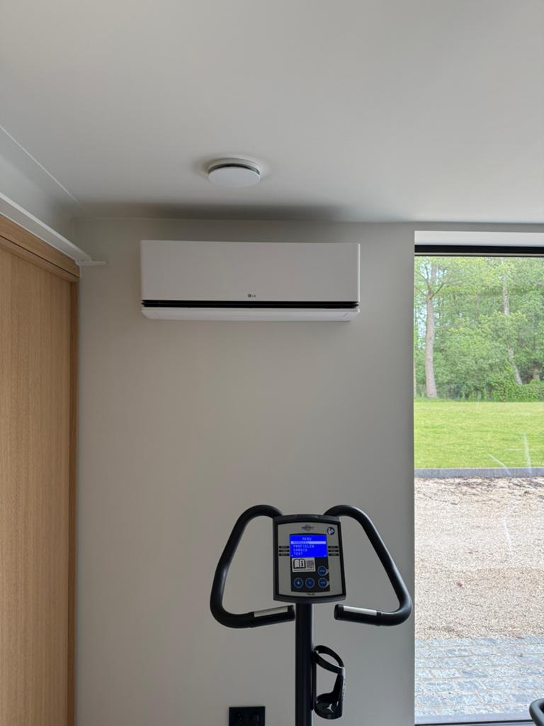 Airco verwarmen + koelen aan de beste prijzen !!, Elektronische apparatuur, Airco's, Nieuw, Wandairco, 3 snelheden of meer, Koelen en Ontvochtigen