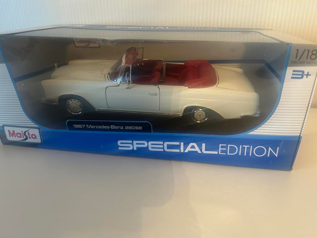 Mercedes 280 SL, Hobby & Loisirs créatifs, Enlèvement ou Envoi, Comme neuf