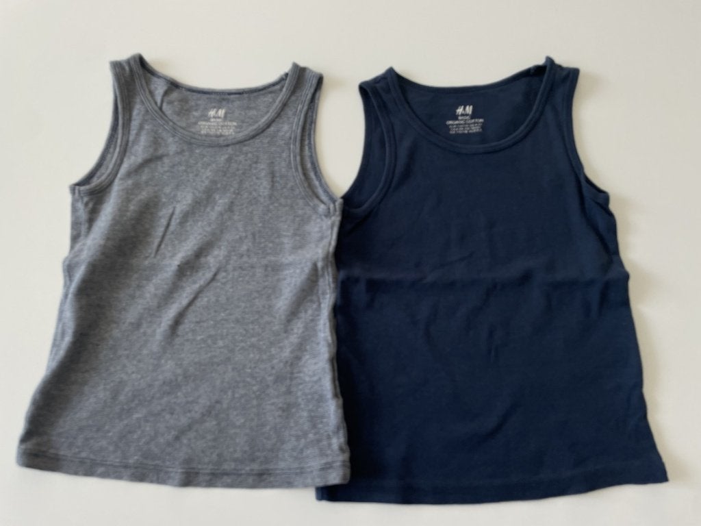 2 maillots de corps bleus taille 110/116, Garçon, C&A, Enlèvement ou Envoi, Comme neuf