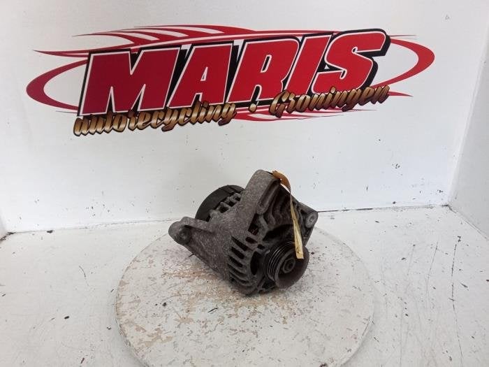 Dynamo d'un Fiat Stilo, -, -, 3 mois de garantie, Utilisé