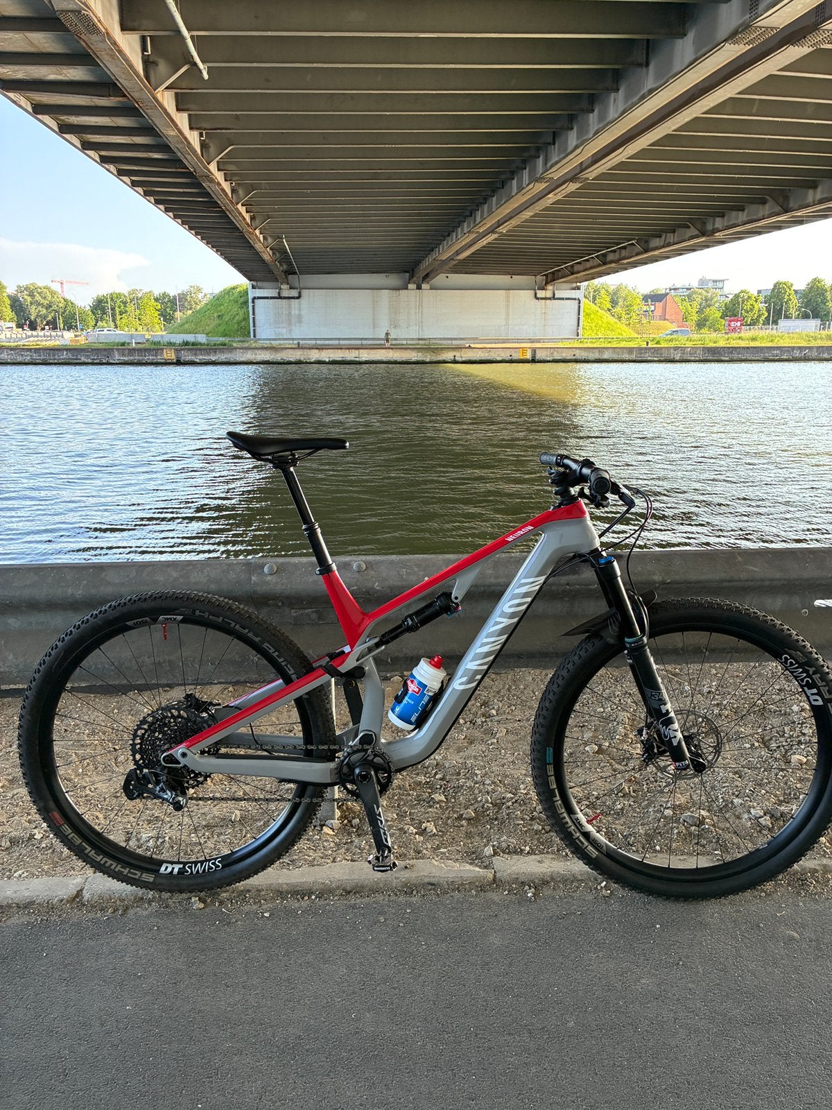 Canyon Full Carbon/suspension mtb, Fietsen en Brommers, Zo goed als nieuw, Schijfrem, 53 tot 57 cm, Ophalen