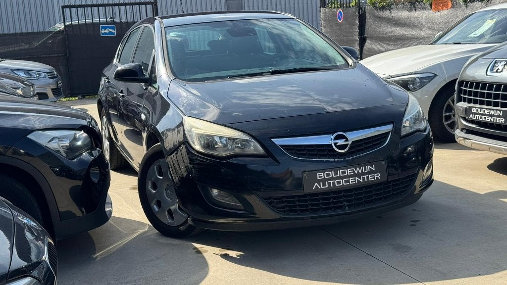 Opel Astra 1.6Benzine Automaat 153.xxxkm 2010 Garantie, Auto's, Stof, Electronic Stability Program (ESP), Zwart, Zwart