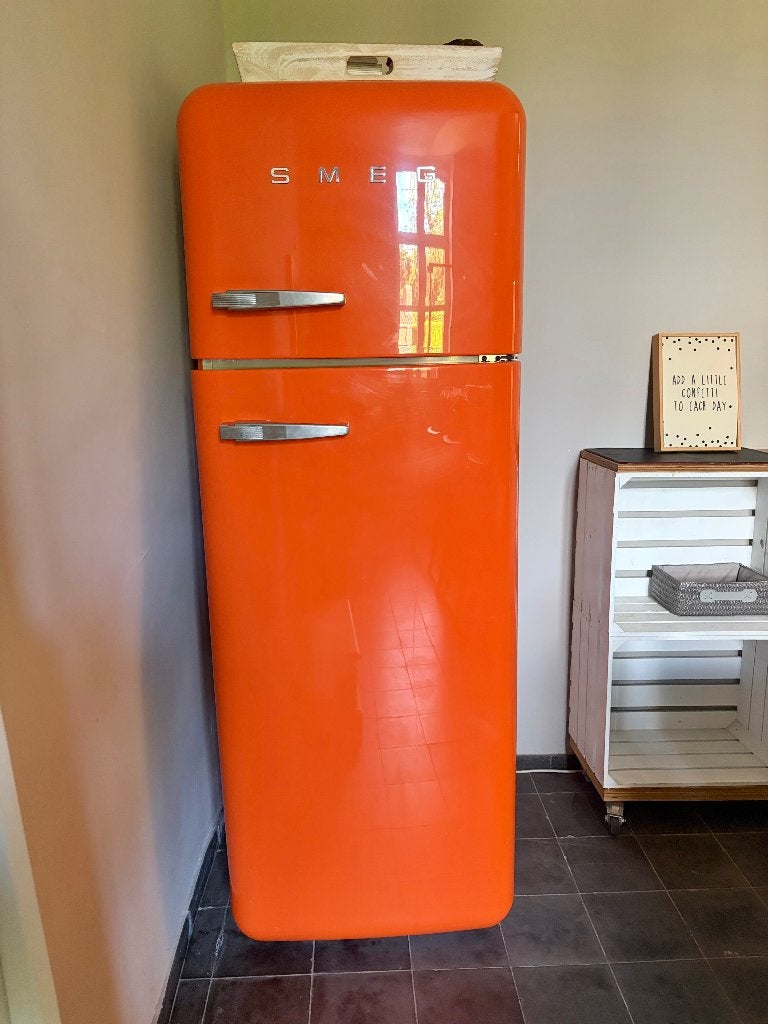 Smeg koelkast met vriesvak, Elektronische apparatuur, Koelkasten en IJskasten, Ophalen, 150 tot 200 liter, Gebruikt, 60 cm of meer