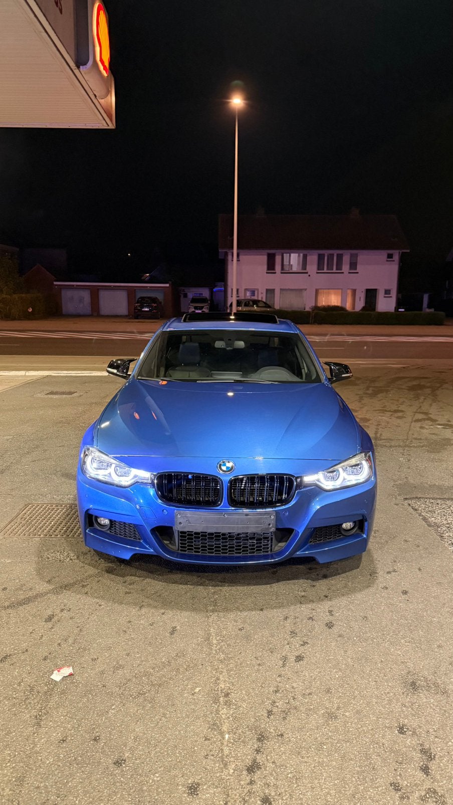 BMW 330e iPerformance 2016/12, Achterwielaandrijving, 1989 cc, 4 cilinders, Blauw