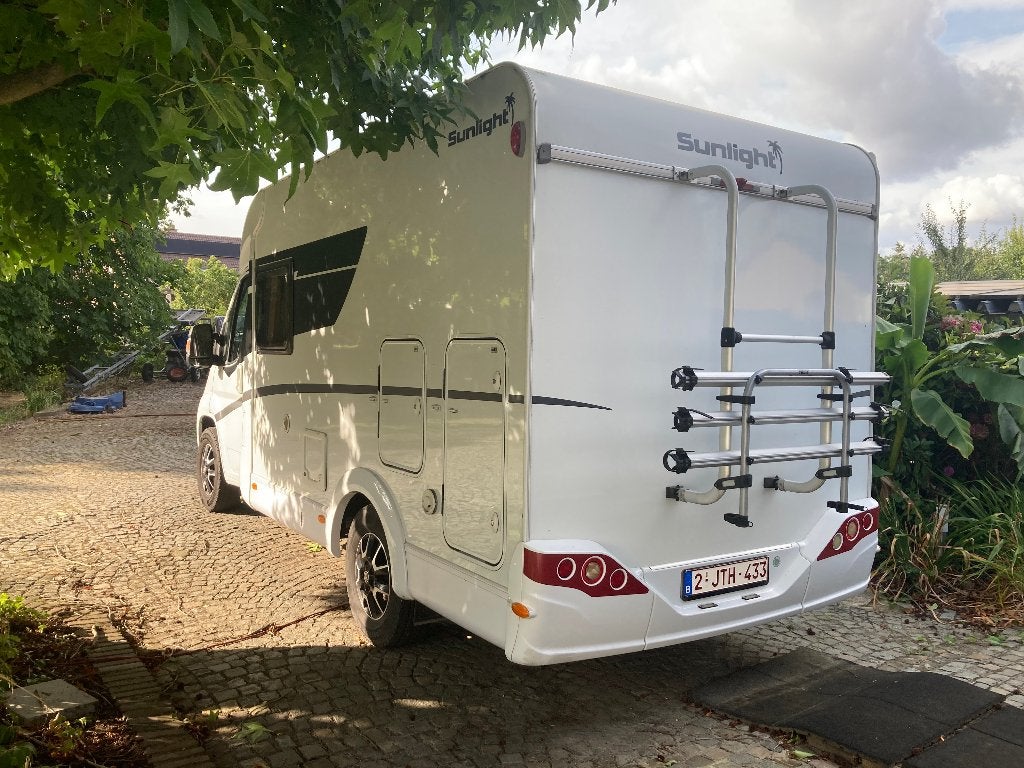 camping-car Capron v60, Sunlight, Boîte manuelle, Réfrigérateur, 5 à 6 mètres