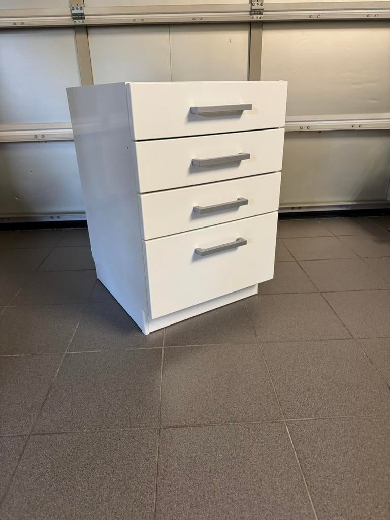 Badkamer kastje met lade, Ophalen, 5 laden of meer, 50 tot 100 cm, Zo goed als nieuw