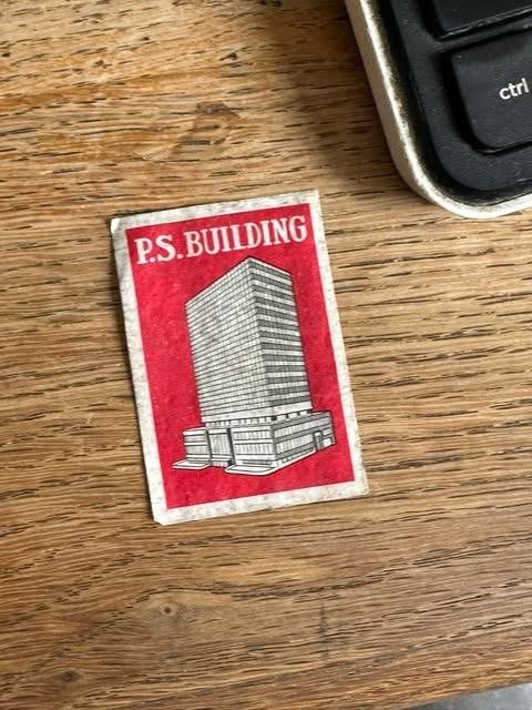 luciferdoos etiket label P.S. building, Gebruikt, Ophalen of Verzenden, Building, Info@psbulldi.bx