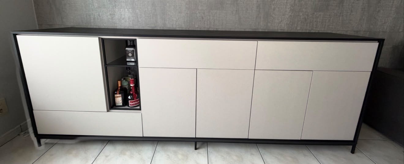 Dressoir, barkast en tv meubel met sfeerverlichting, Ophalen
