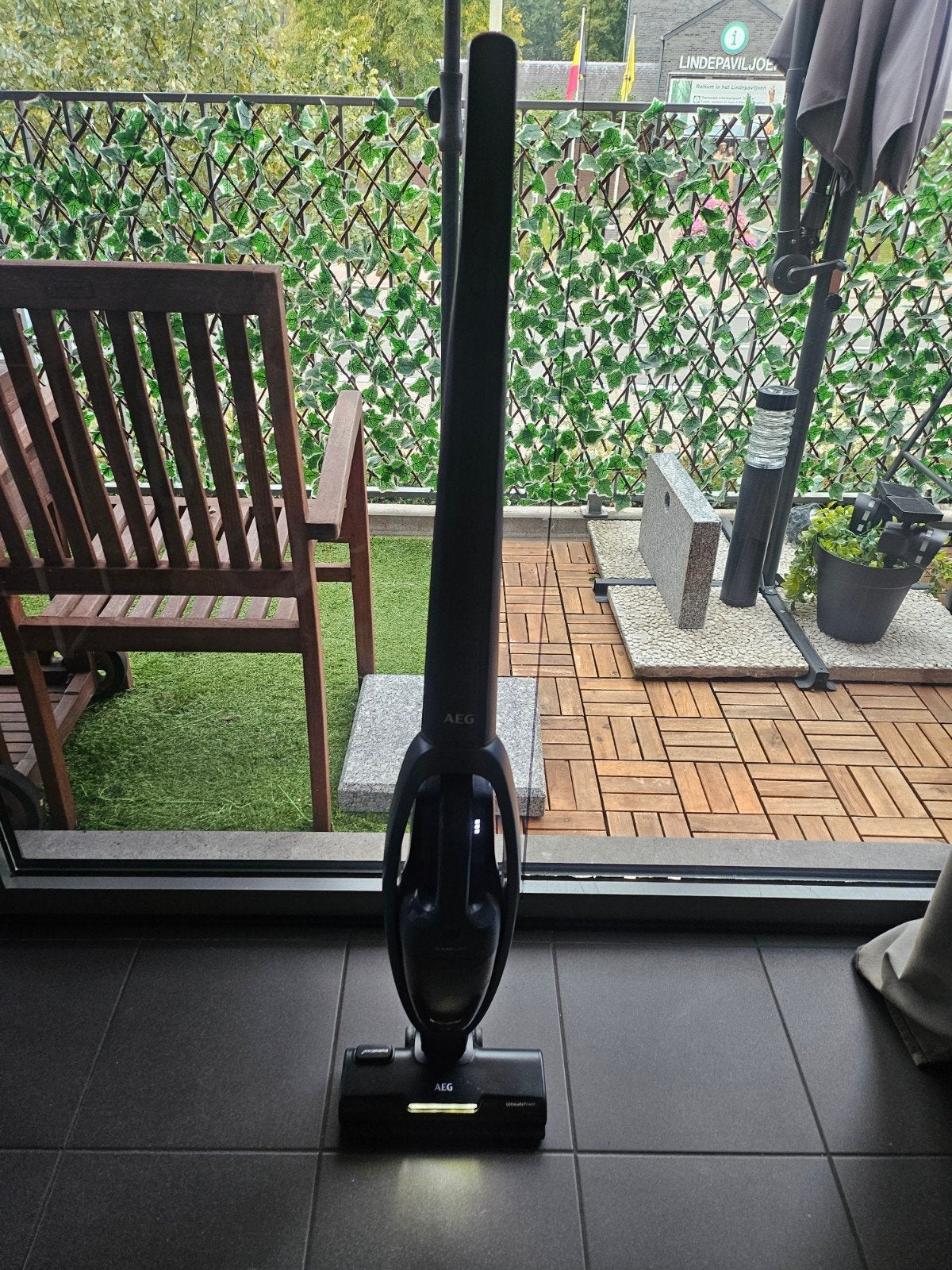 AEG clean 5000, Zo goed als nieuw, Reservoir, Ophalen, Draadloos