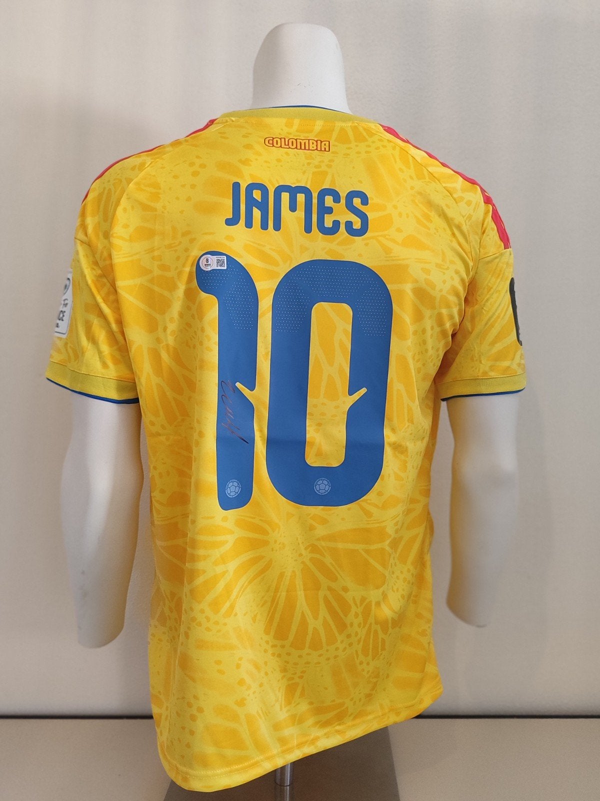 Gesigneerd Colombia WK 2026 shirt door James  met Beckett, Ophalen of Verzenden, Shirt