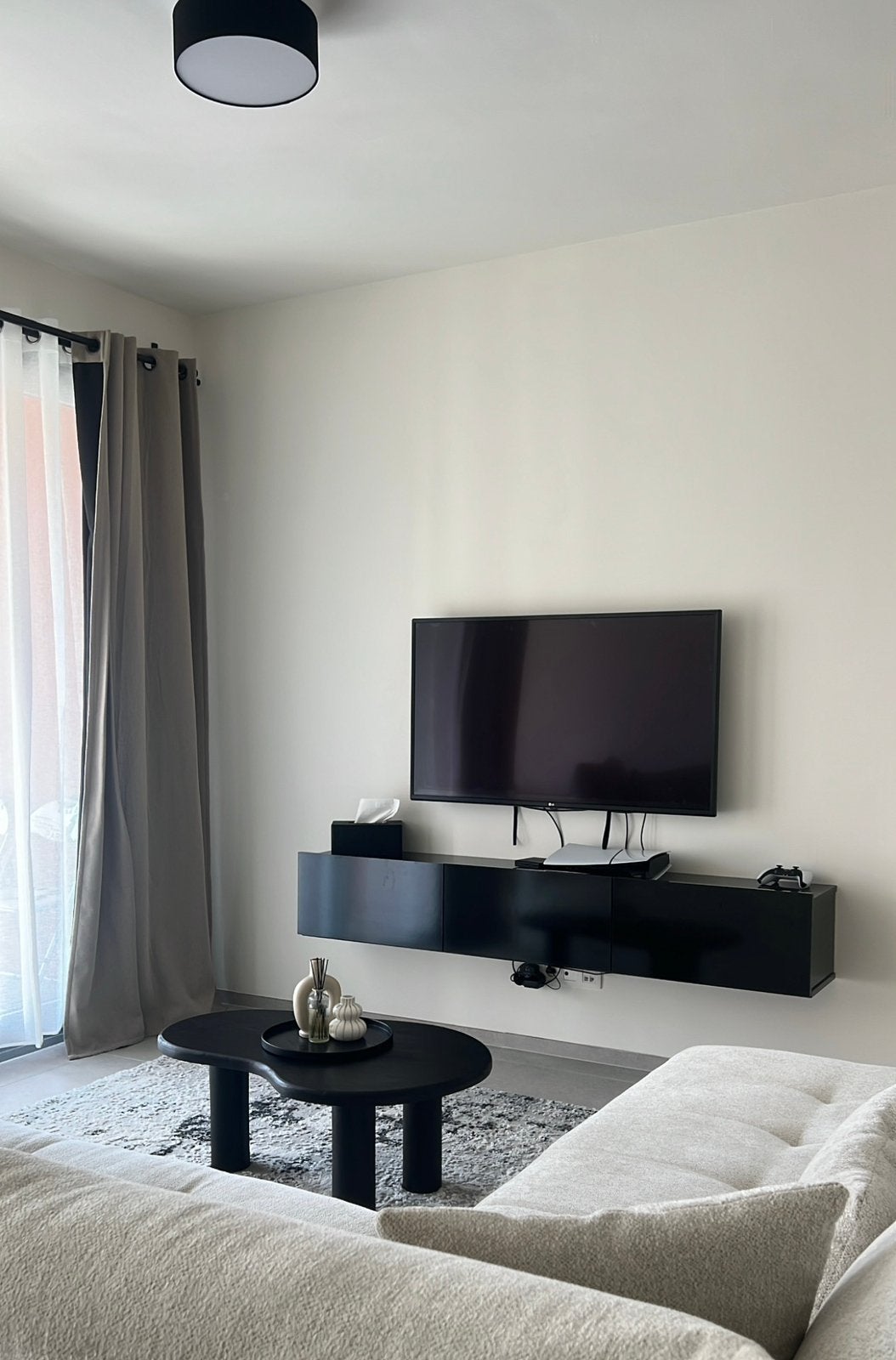 Meuble télé suspendu avec tiroirs, Maison & Meubles, 25 à 50 cm, Comme neuf, Enlèvement, Autres matériaux