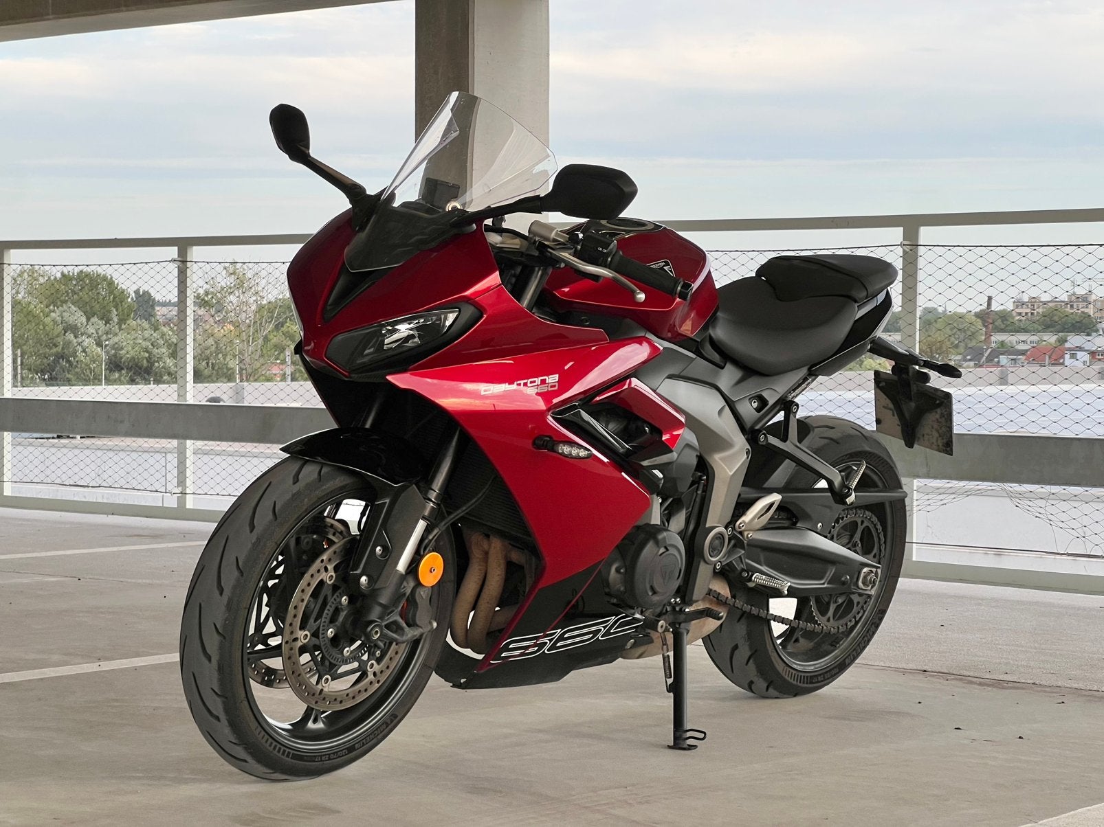 2024 Triumph Daytona 660, Motoren, Occasion, Motorrijbewijs A, 660 cc, 3 cilinders