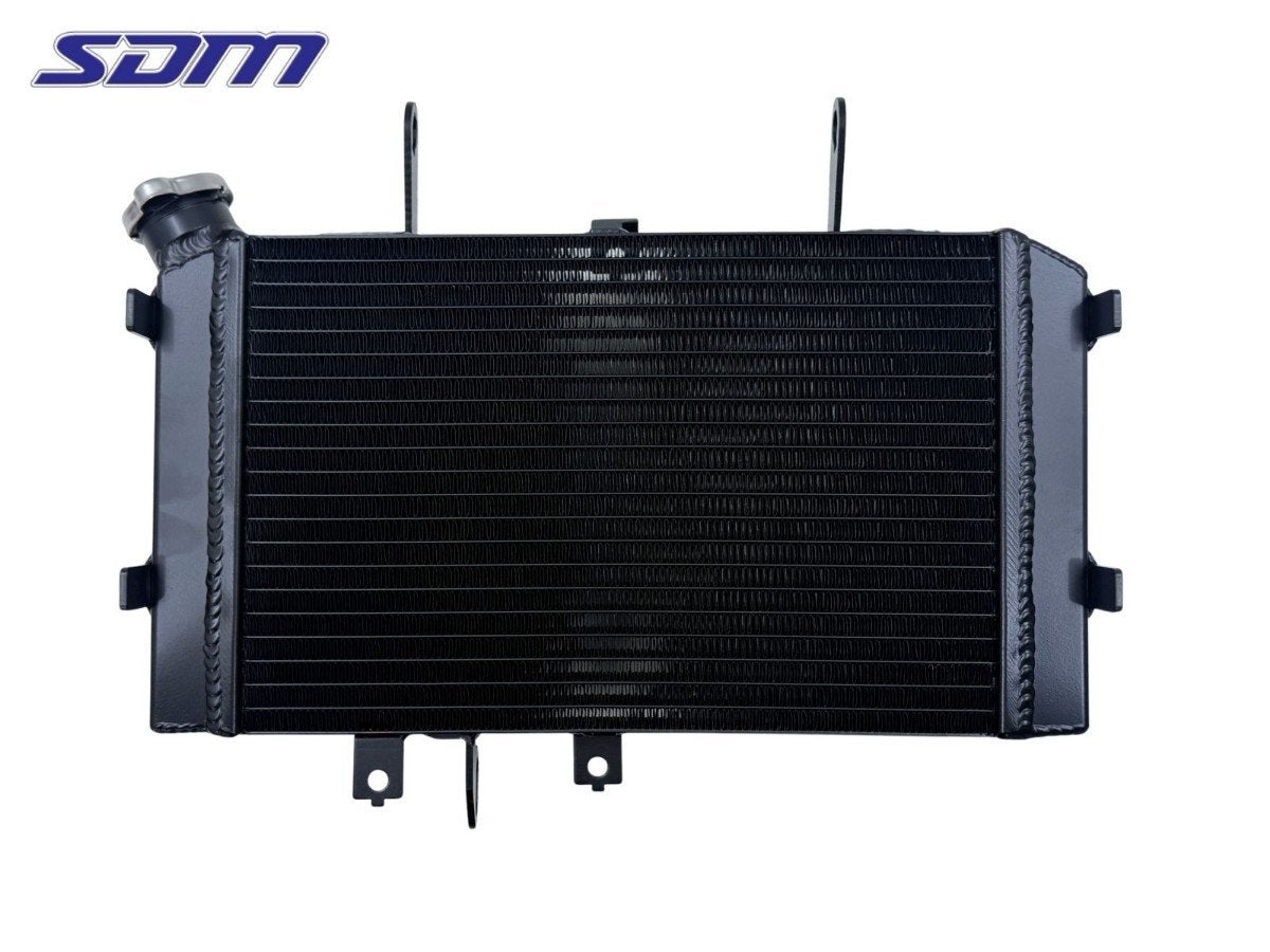 RADIATEUR DL 650 V-Strom 2012-2015 (DL650) (17710-11J00), Dhr. S. di Majo, Nieuw, Info@cama-motorparts.nl, P.J. Troelstraweg 8 8
3144 CX  MAASSLUIS, NL