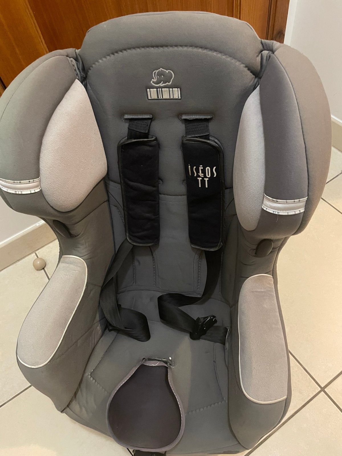 Siège auto  bébé confort iséos TT.  Groupe 9 - 18kg, 9 t/m 18 kg, Ophalen, Overige merken, Gebruikt