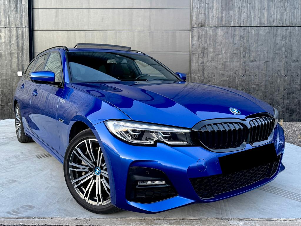 BMW 330 e | M PACK | PANO | HEAD-UP | SPORTZETELS | LED, Auto's, Automaat, 1998 cc, Automatische klimaatregeling, Blauw