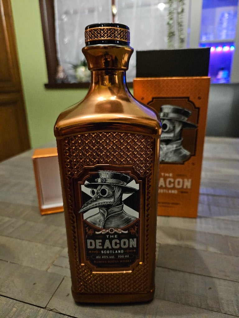 The Deacon scotland scotch whisky, Collections, Neuf, Autres régions, Pleine, Enlèvement