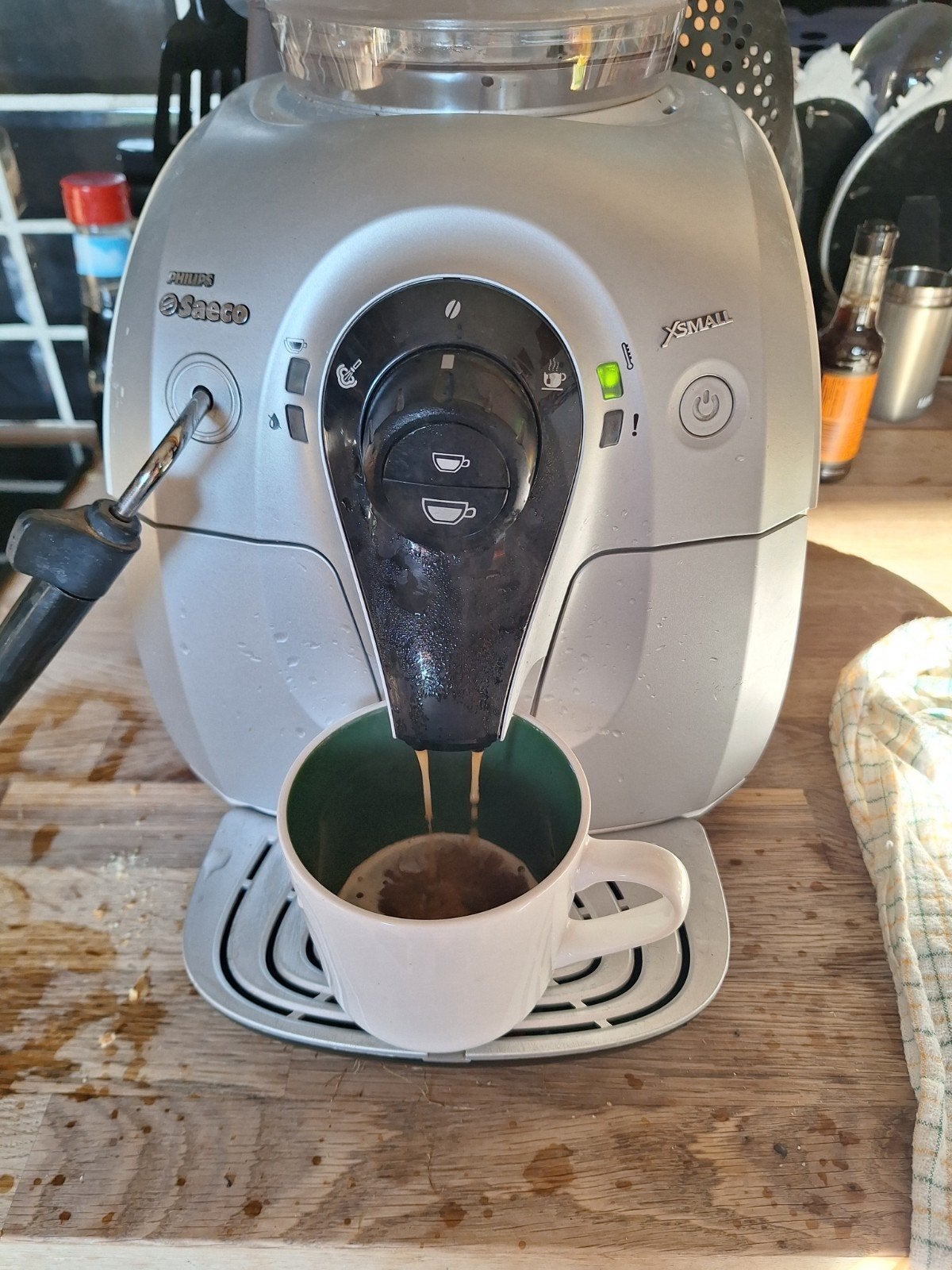 Machine à expresso compacte entièrement automatique Philips, Electroménager, Enlèvement, Café en grains, Tuyau à Vapeur