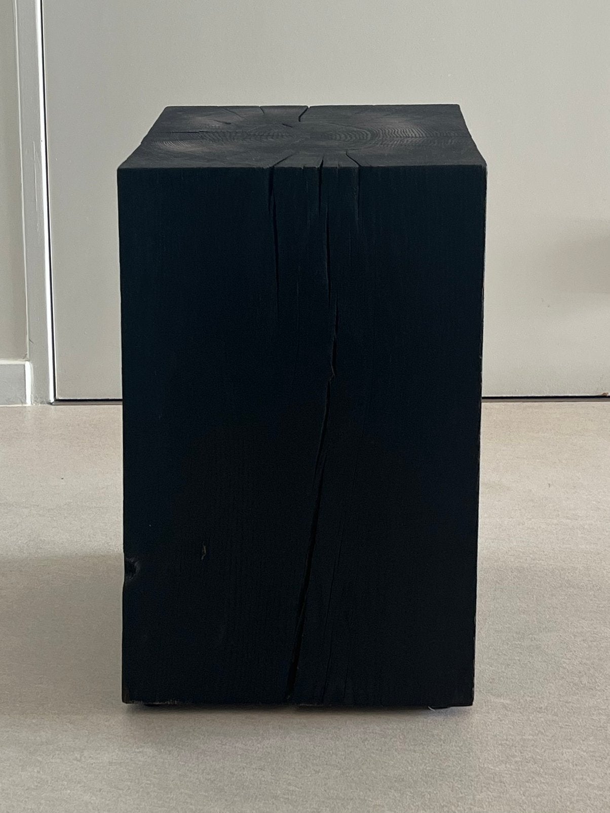 Eiken blok (plantenstandaar) zwart, Moins de 55 cm, Enlèvement, Bois, 45 à 60 cm