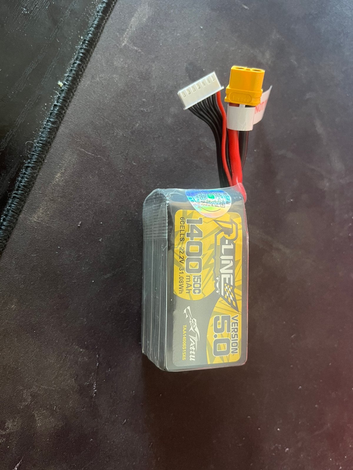 2 Lipo 6s 1400mah, Hobby & Loisirs créatifs, Modélisme | Radiocommandé & Téléguidé | Autre, Enlèvement, Comme neuf