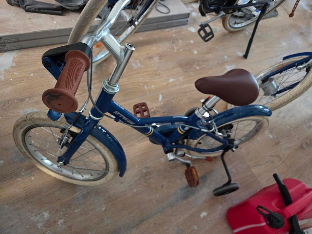 B-twin fiets, Ophalen, Zo goed als nieuw, B-twin, Handrem