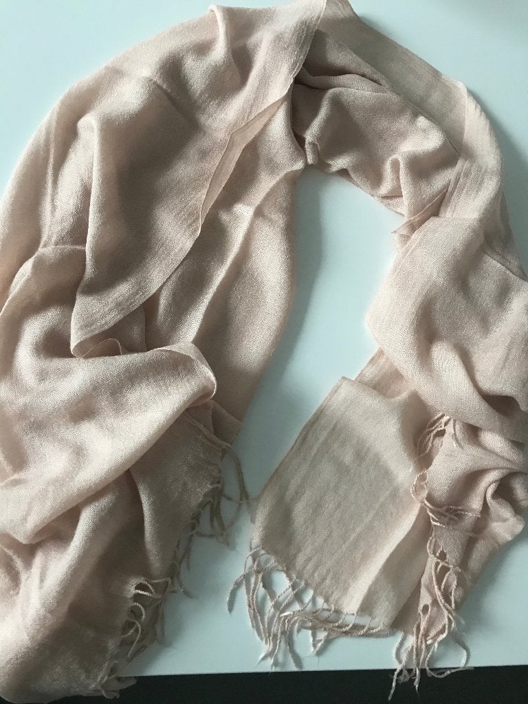 Écharpe rose, en parfait état !, H&M, Enlèvement ou Envoi, Taille 36 (S), Comme neuf
