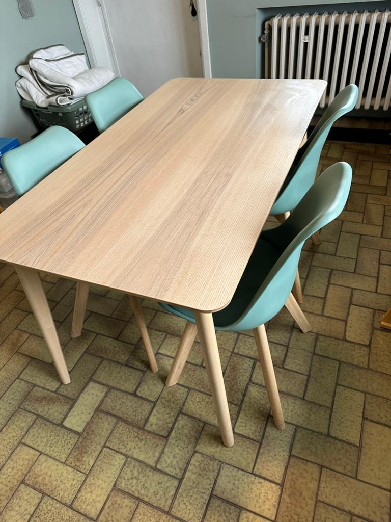 Keukentafel ikea lisabo, Enlèvement, Comme neuf