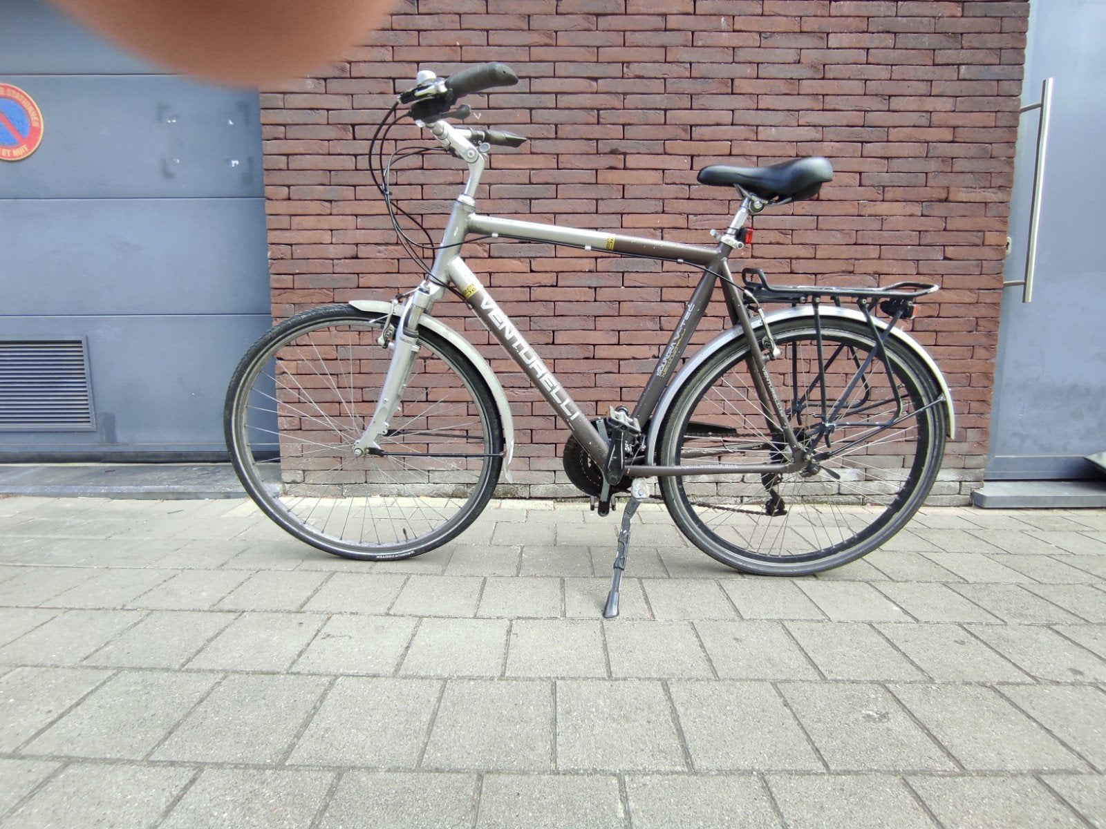 Vélo homme, Enlèvement