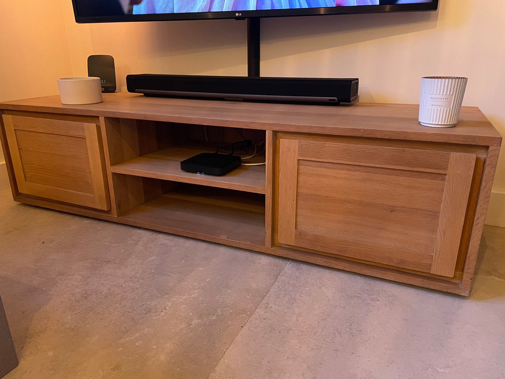 Prachtig teak tv meubel, Ophalen, Zo goed als nieuw
