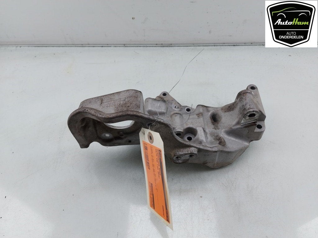 SUPPORT SUPERIEUR ALTERNATEUR Volvo V40 (MV), Autos : Pièces & Accessoires, Utilisé, Volvo