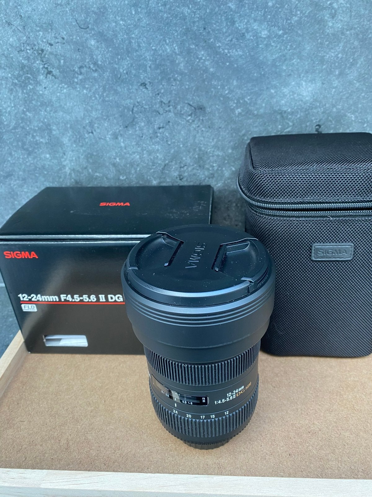 Sigma lens 12-24mm f/4.5-5.6 II DG HSM for Nikon, Audio, Tv en Foto, Foto | Lenzen en Objectieven, Ophalen, Zo goed als nieuw