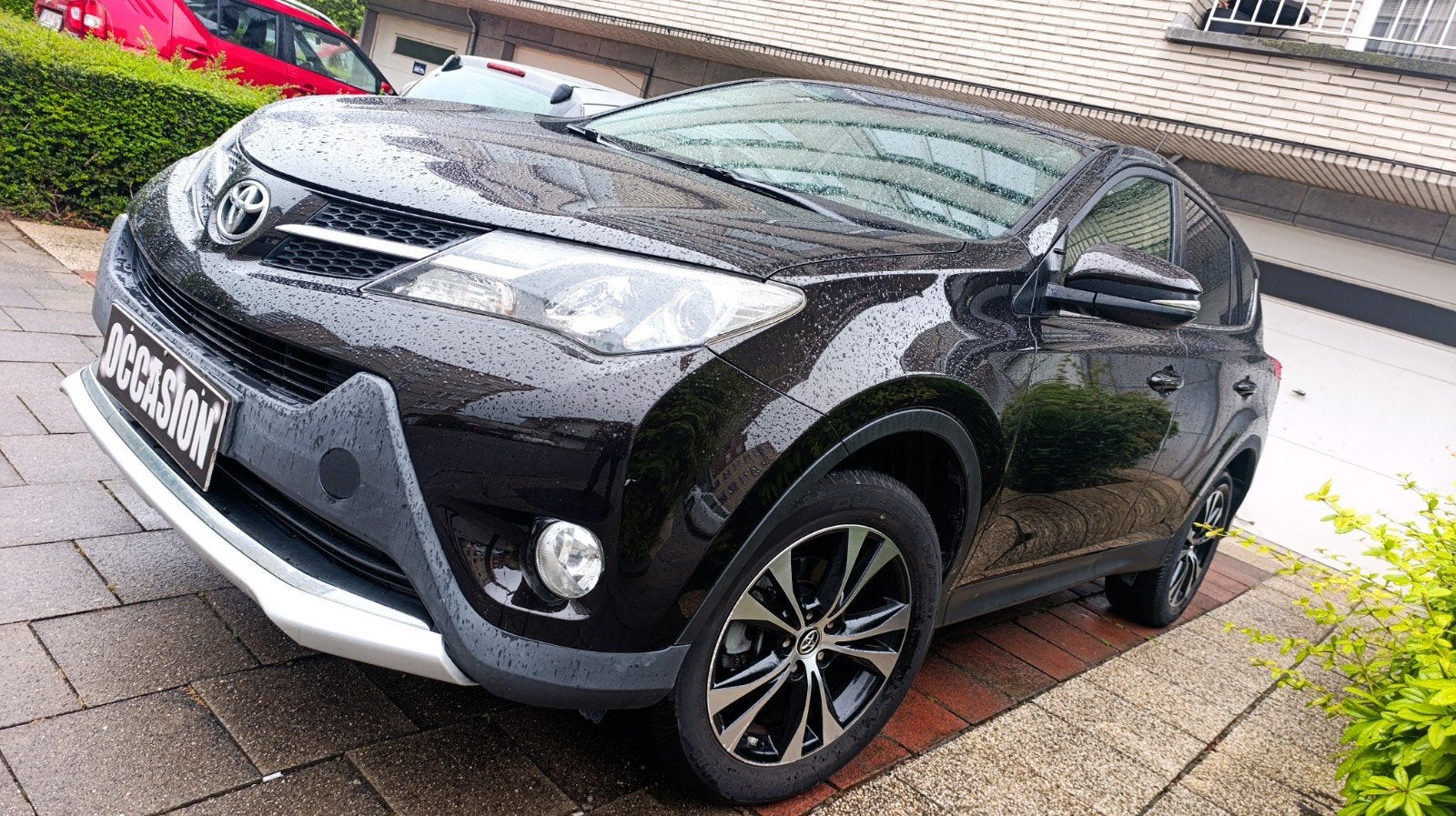 Toyota RAV4 4x4 Diésel 2015 Parfait état voiture Belge CTOK, Autos, Euro 5, Achat, Entreprise, Boîte manuelle