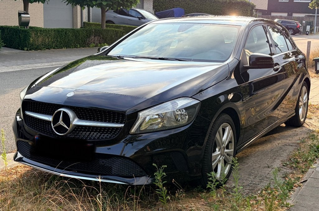 Mercedes A180, Auto's, Mercedes-Benz, Euro 5, Zwart, Leder en Stof, Zwart