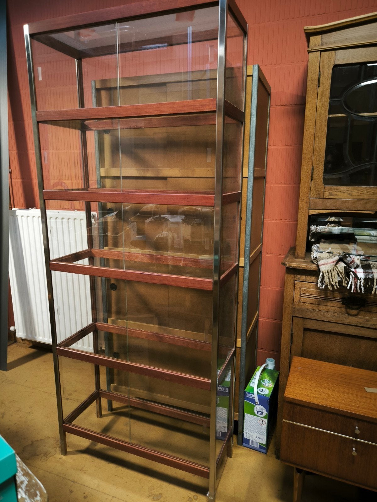 vintage vitrinekast van kewlox, Enlèvement, Verre