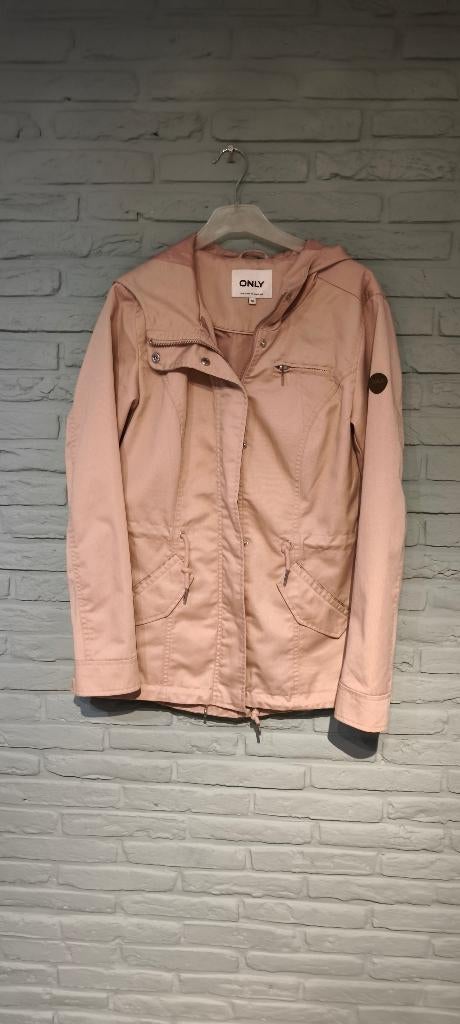 ‼️‼️Te koop Parka van ONLY maat XS slecht 1x gedragen.‼️‼️, Kleding | Dames, Jassen | Zomer, Zo goed als nieuw, Maat 34 (XS) of kleiner