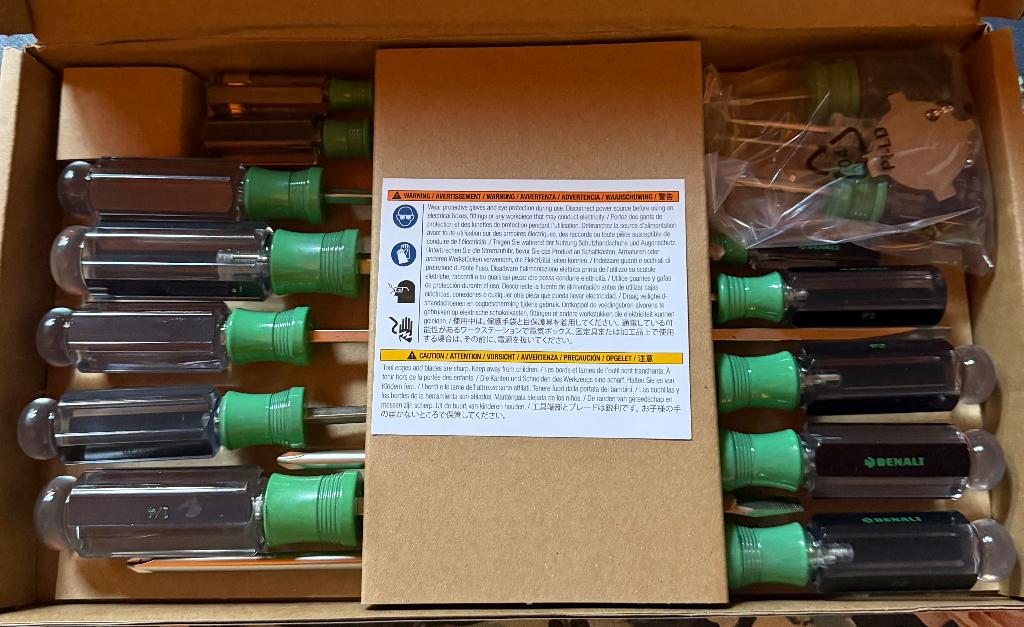 gietijzeren schroevendraaierset met platte kop en kruiskop, Doe-het-zelf en Bouw, Ophalen, Nieuw