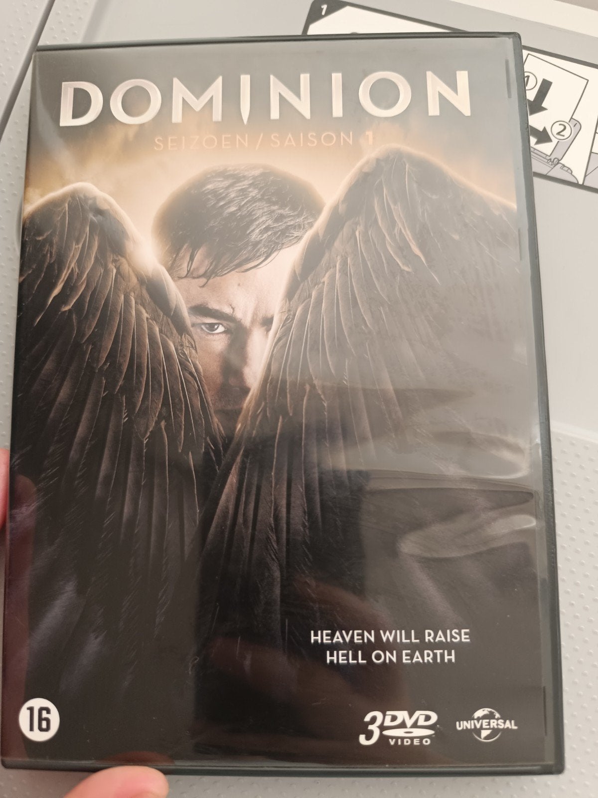 Serie Dominion Seizoen 1, Vanaf 16 jaar, Seizoen 1, Ophalen of Verzenden, Zo goed als nieuw