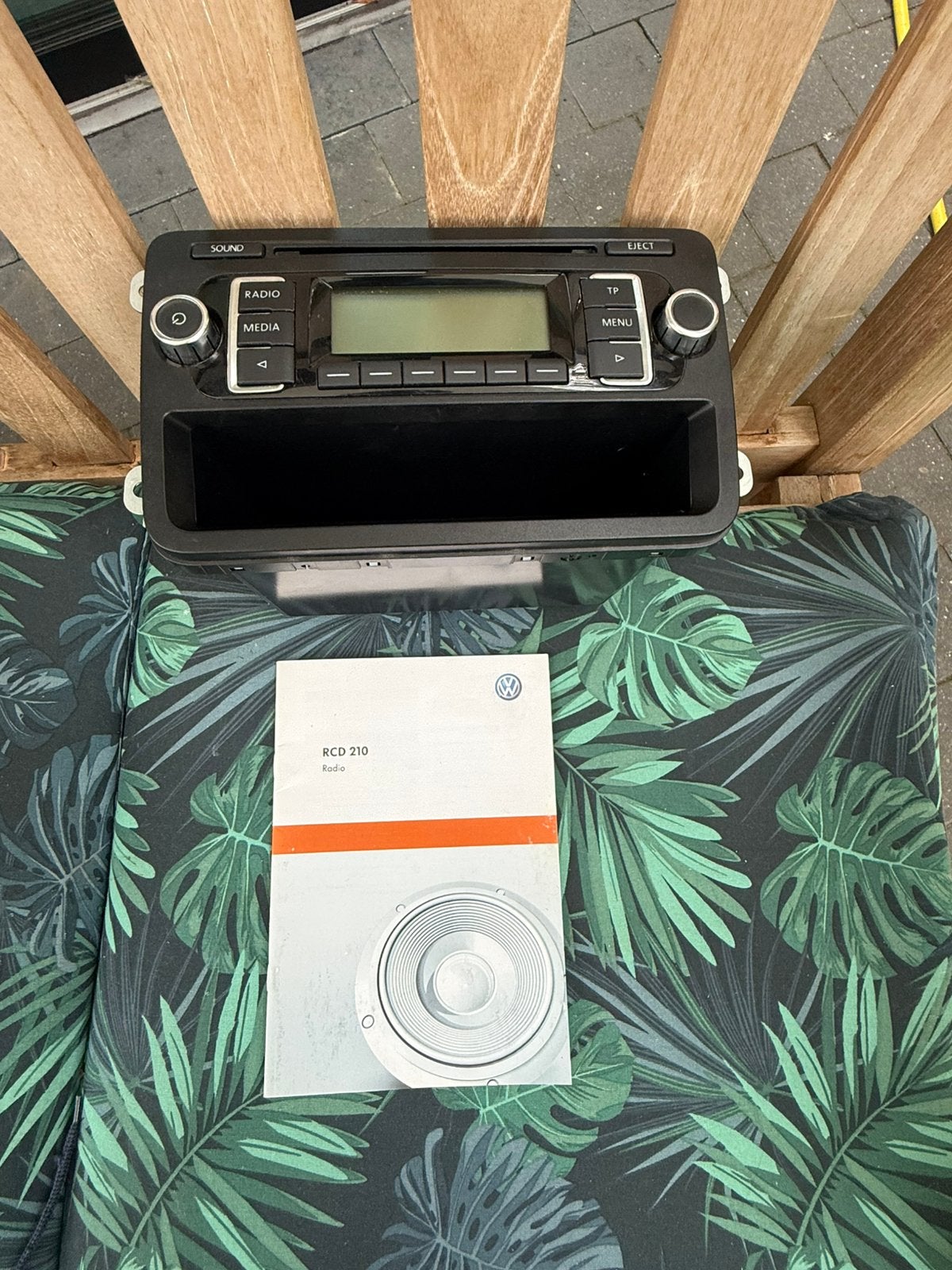 Autoradio vw golf 6, Ophalen, Zo goed als nieuw
