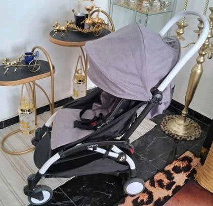 Yoyo Babyzen lichtgewicht opvouwbare kinderwagen, ideaal voo, Ophalen of Verzenden, Zo goed als nieuw