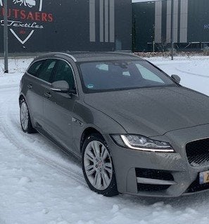 Jaguar XF (X260) winterset met ZGAN Pirelli winterbanden, Ophalen, 18 inch, 245 mm, Banden en Velgen