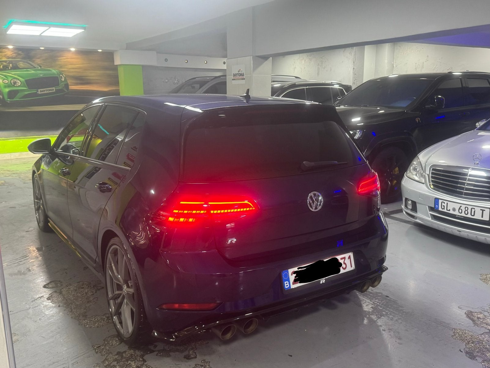Golf 7.5 R performance Akra pović, Euro 6, Entretenue par le concessionnaire, Bleu, 5 portes
