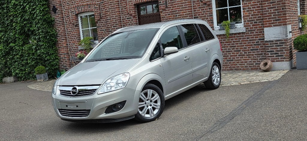 Opel Zafira 1.9cdti "Cause déçès! 64.000km!! Automatique!, Autos, Opel, Achat, https://public.car-pass.be/vhr/9c425b65-e161-446f-9c1b-9cf3345b0622