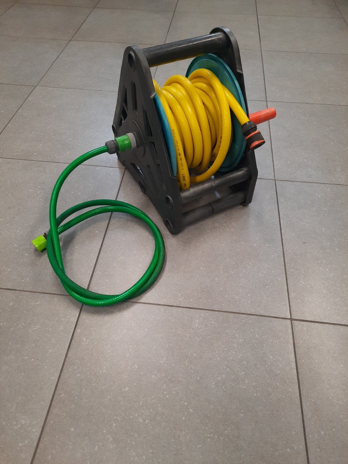 Tuinslang met haspel 10m Gardena, Tuin en Terras, Ophalen, Gebruikt, Tuinslanghaspel