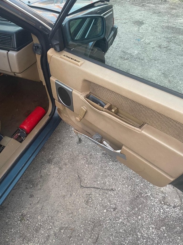 Volvo 740 oldtimer, foto 2