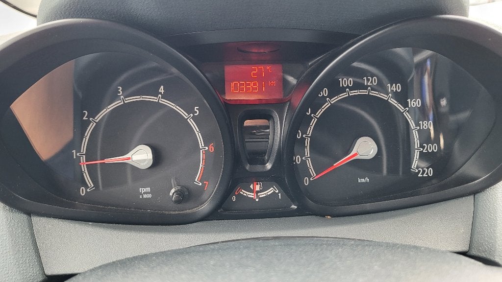 Ford Fiesta 1.2 Essence Euro 5 de 2010 avec 103 000 km, 1242 cm³, Euro 5, Achat, Entreprise