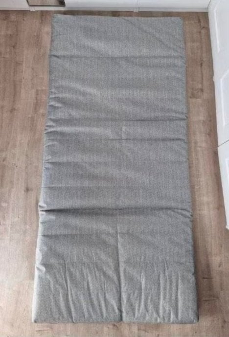 Matelas 90 x 200 pour 1 personne (invité) Ikea - 2 pièces, 90 cm, Matelas, Enlèvement, 200 cm
