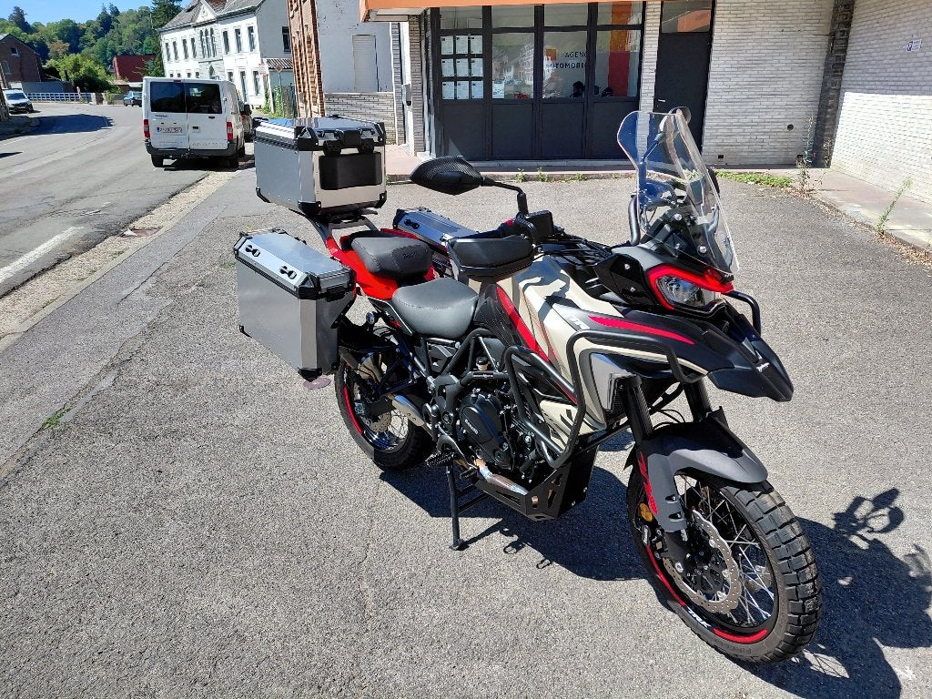 Benelli trk 702x, Motos, Occasion, Plus de 35 kW, 2 cylindres, Particulier