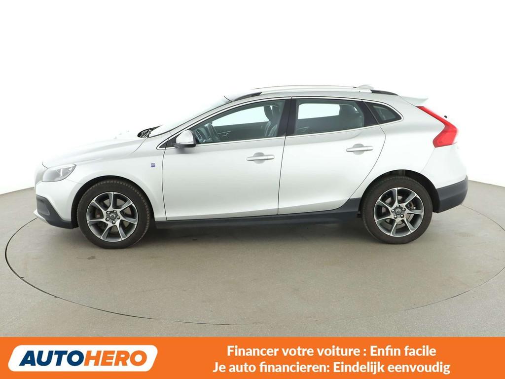 Volvo V40 Cross Country 2.0 D3 Ocean Race (bj 2016), https://public.car-pass.be/vhr/cb6e05c5-feb1-42ac-a348-7778c331dd5e, Gebruikt