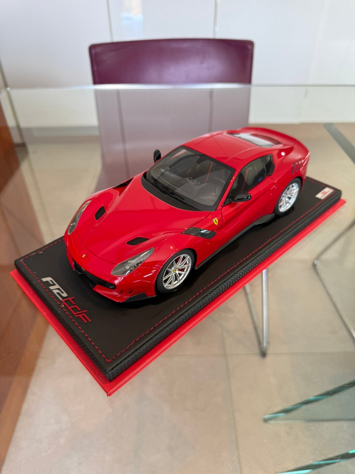 Edition limitée BBR Ferrari F12 TDF Rosso 1:18 sans boîte, Hobby & Loisirs créatifs, Voitures miniatures | 1:18, Enlèvement ou Envoi