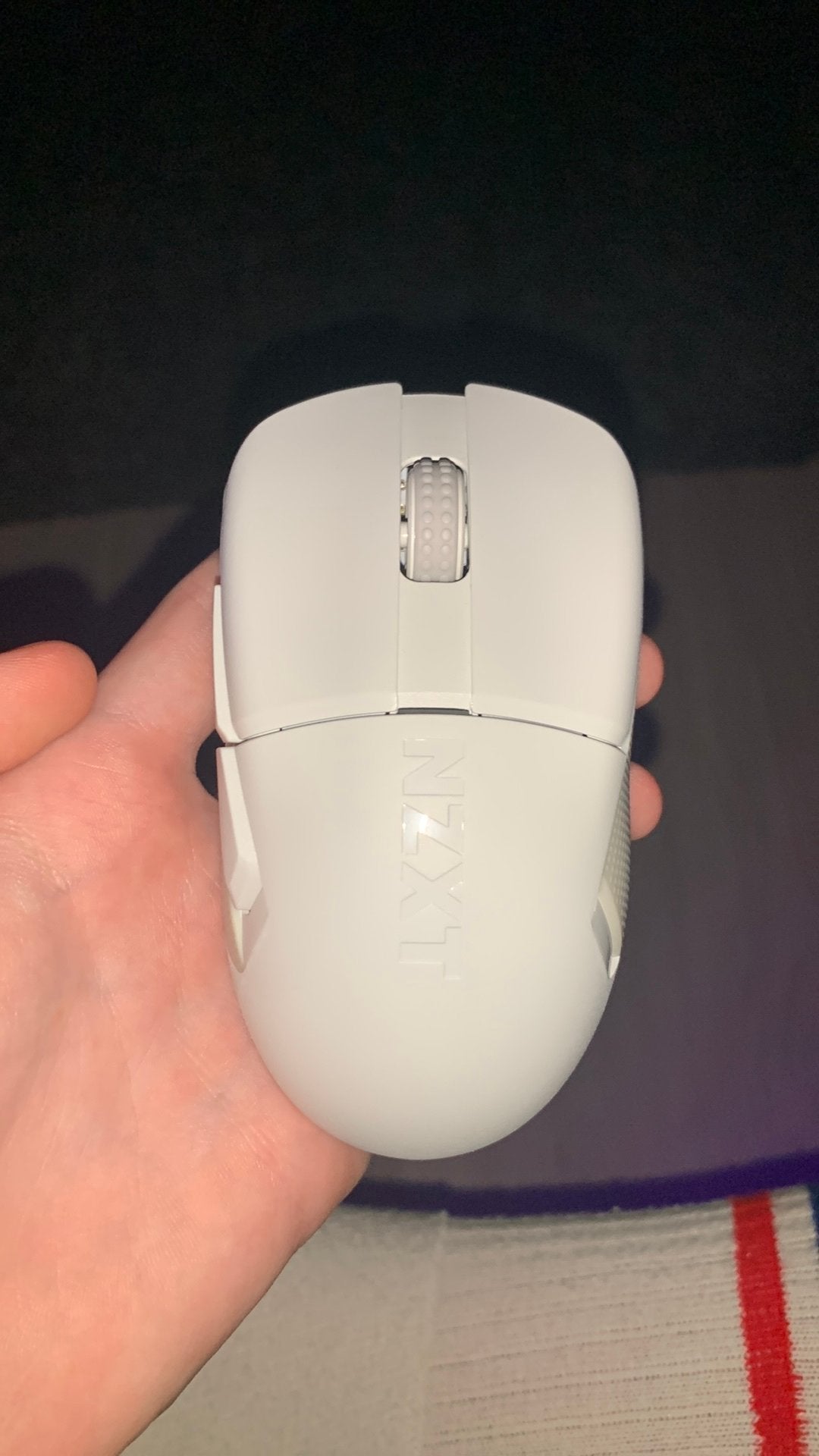 NZXT draadloze muis, Computers en Software, Muizen, Ophalen, Rechtshandig, Muis, Gaming muis