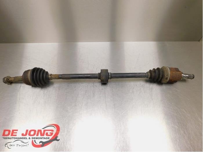 Arbre de transmission avant droit d'un Nissan Almera Tino, -, 3 mois de garantie, Utilisé, -